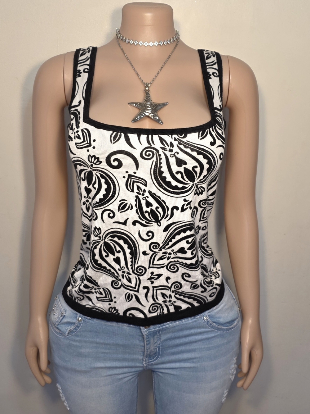 Grace Black & White Paisley Square-Neck Tank